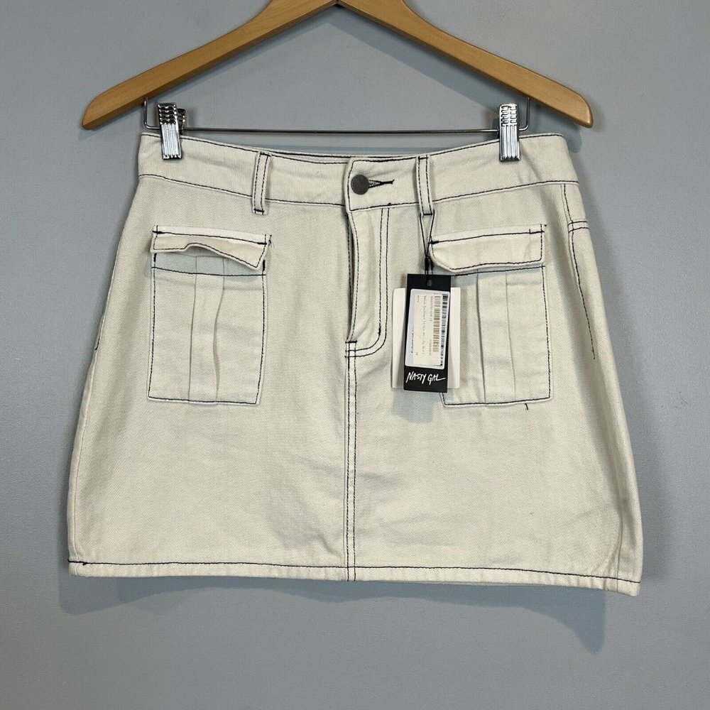 Nasty Gal Off White Denim Contrast Stitch Utility Skirt US Womens Size 6 NWT